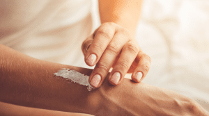 8 problèmes de peau que tu peux résoudre avec le CBD